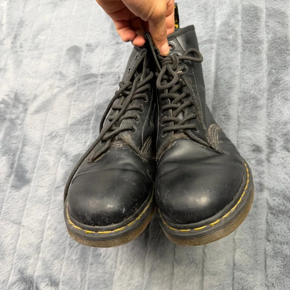 Dr Martens 1460 Black Smooth Leather 8 Eye Combat Boots Mens 8 Womens 9 EU 41